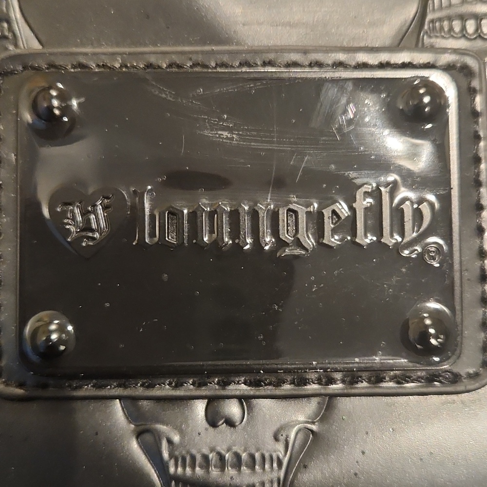 Loungefly Skull-Embossed Black Vinyl Satchel Bag. Large - Picture 2 of 14
